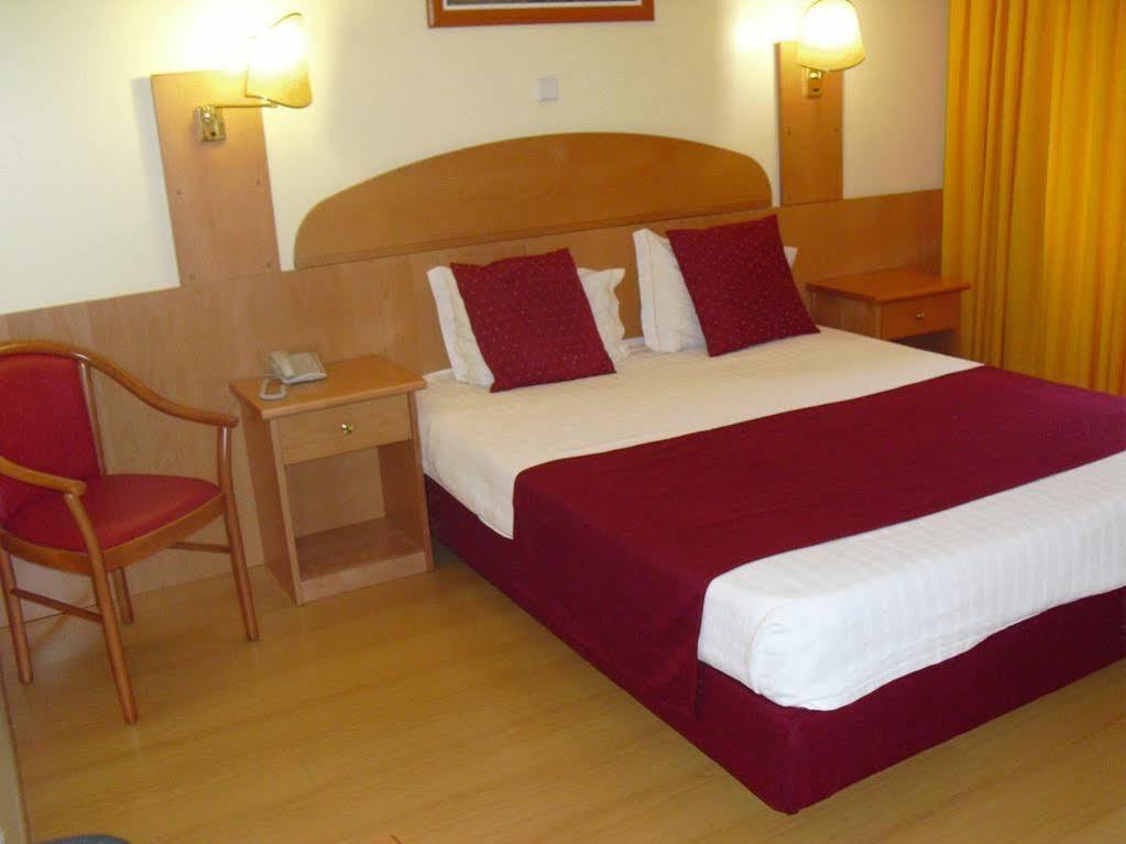 Hotel Solneve Covilhã Esterno foto